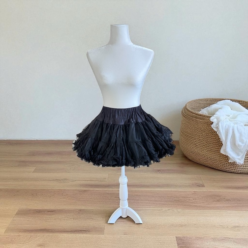 Sam’s Black Tulle Mini Skirt/Petticoat